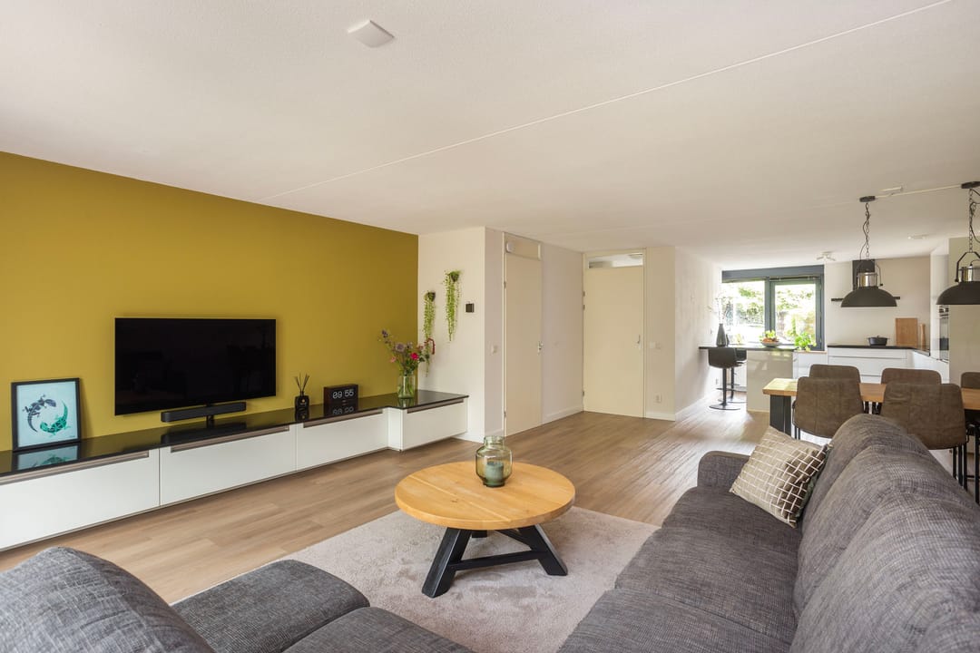 Photo 8 of Akkrumerraklaan 144