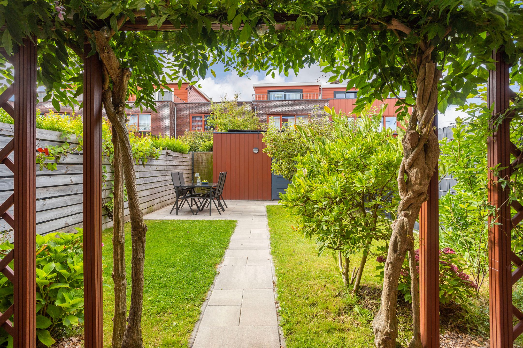 Photo 21 of Akkrumerraklaan 144