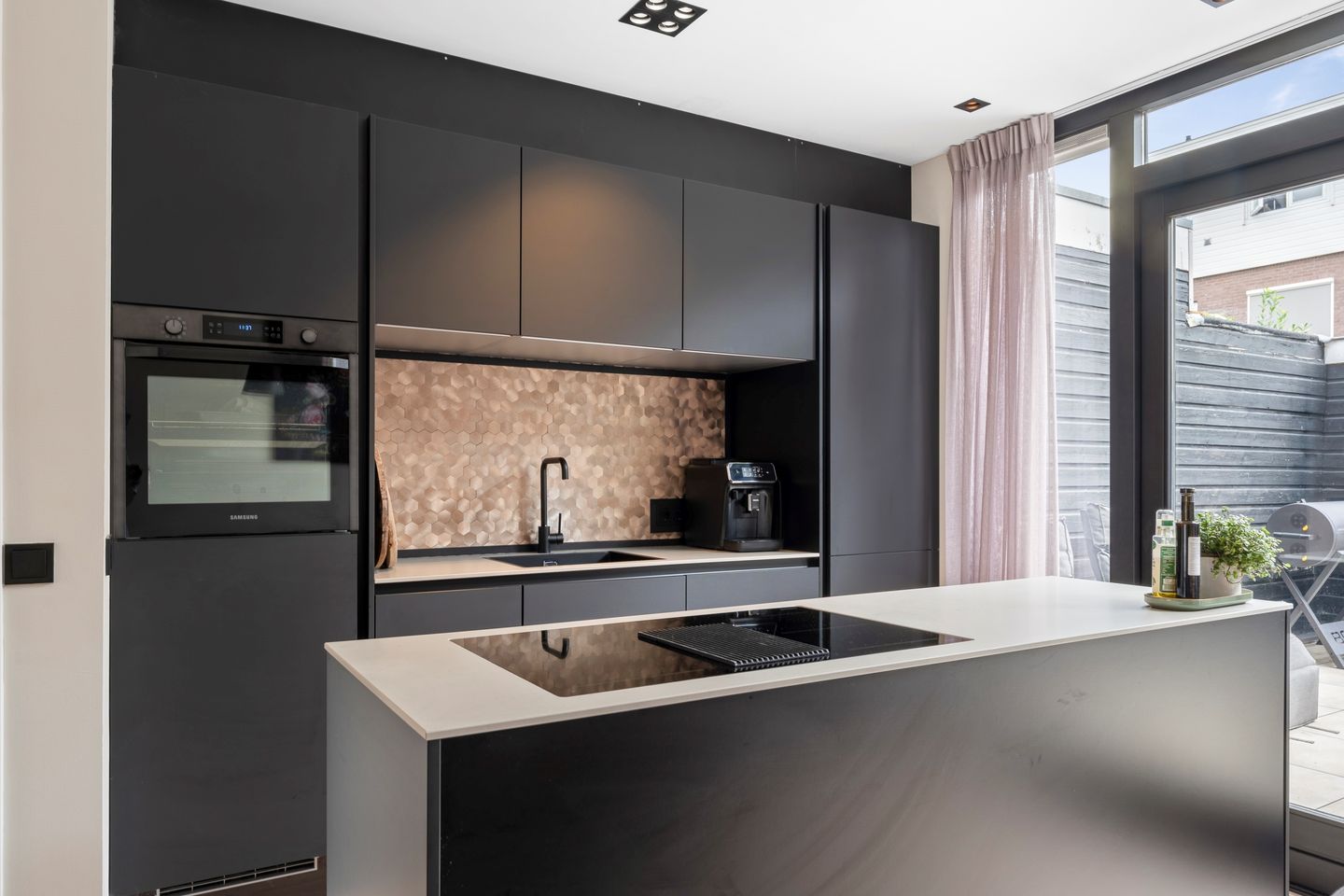 Foto 5 van Merwedestraat 5