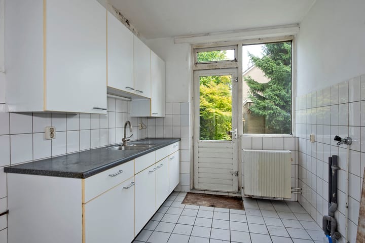 Photo 3 of Staringstraat 40