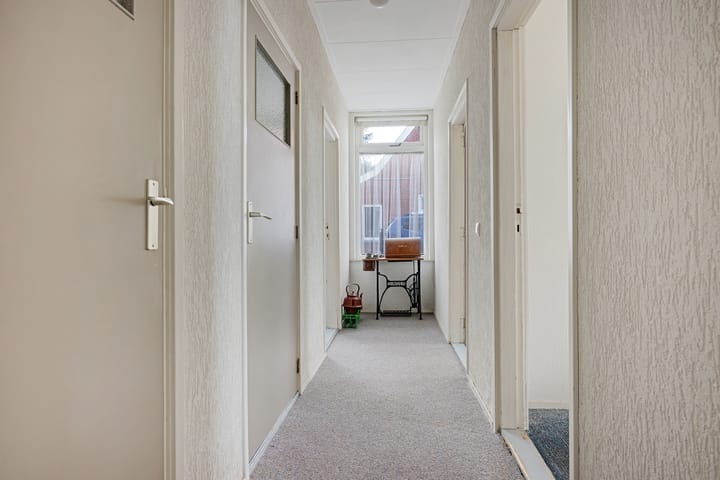 Photo 14 of Hoofdweg Oost 31