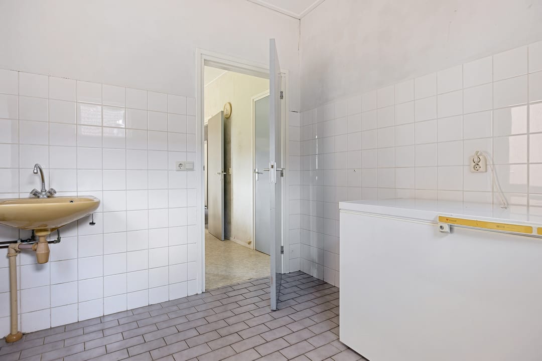 Photo 26 of Hoofdweg Oost 31