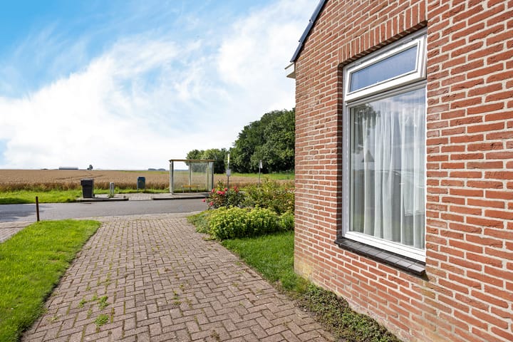 Photo 49 of Hoofdweg Oost 31