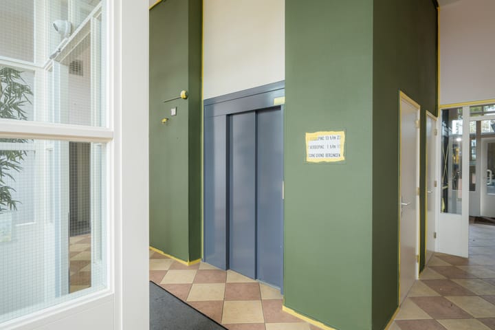 Foto 10 van Gasstraat 1-A