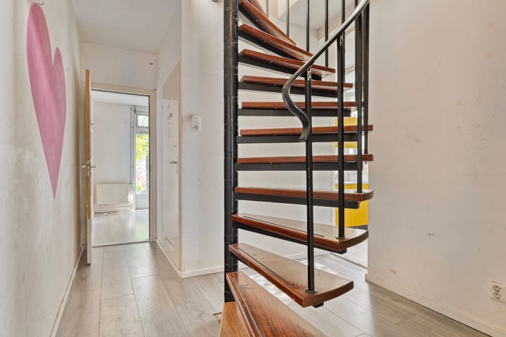 Foto 11 van Laurens Reaalstraat 25