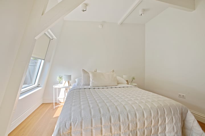 Foto 8 van Commelinstraat 2-E