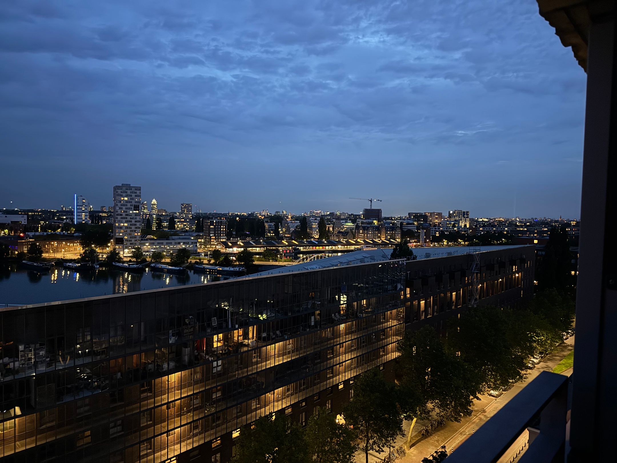 Foto 21 van KNSM-laan 427