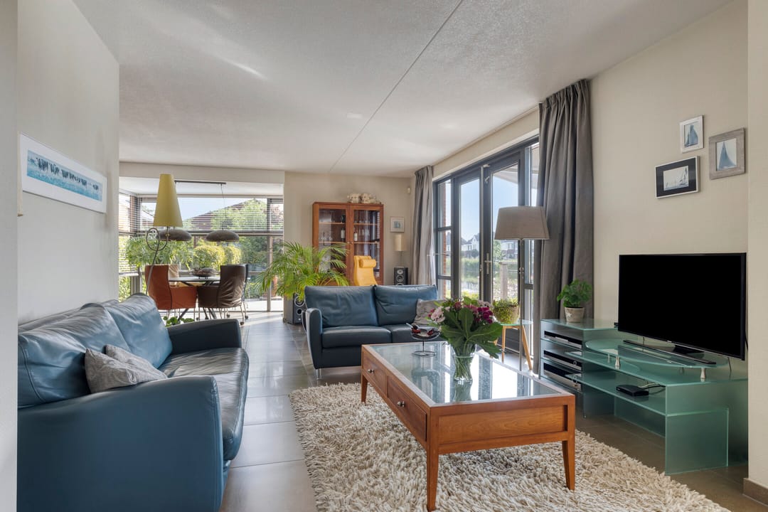 Foto 7 van Lisdodde 1