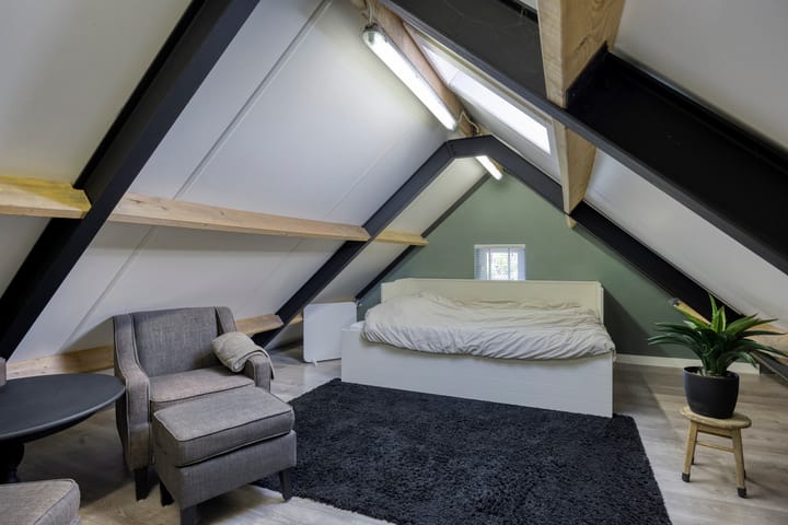 Photo 25 of Julianastraat 2-A