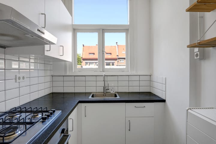 Foto 9 van Mathenesserweg 117-C02