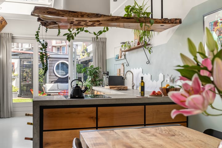 Photo 15 of Linschotenstraat 83