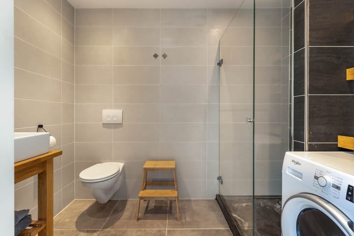 Photo 30 of Linschotenstraat 83