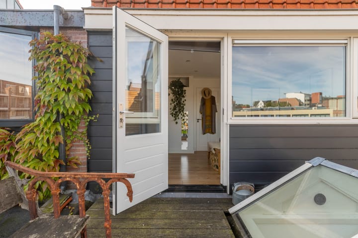 Photo 36 of Linschotenstraat 83