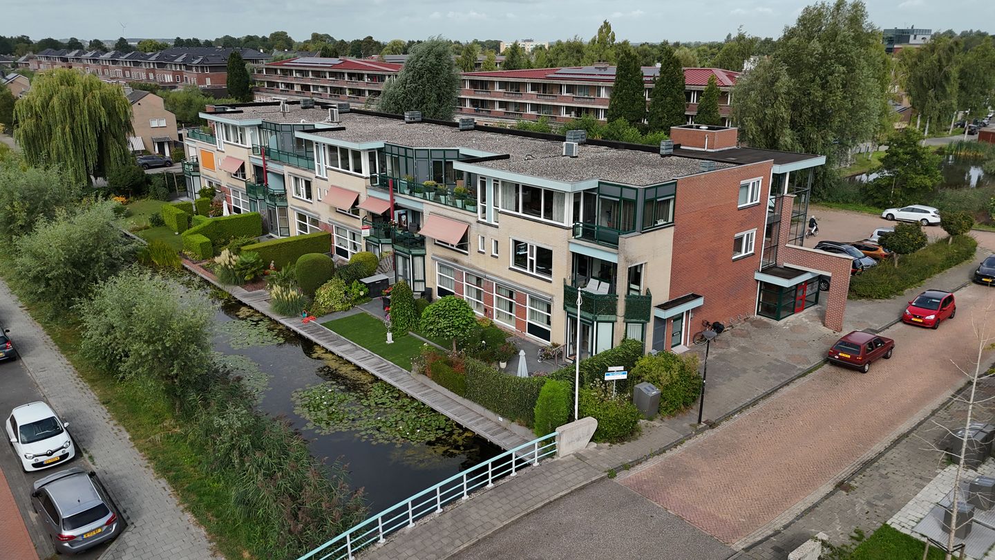 Foto 25 van Kerkelanden 15