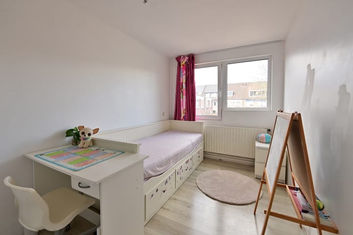 Foto 11 van Middenhof 304