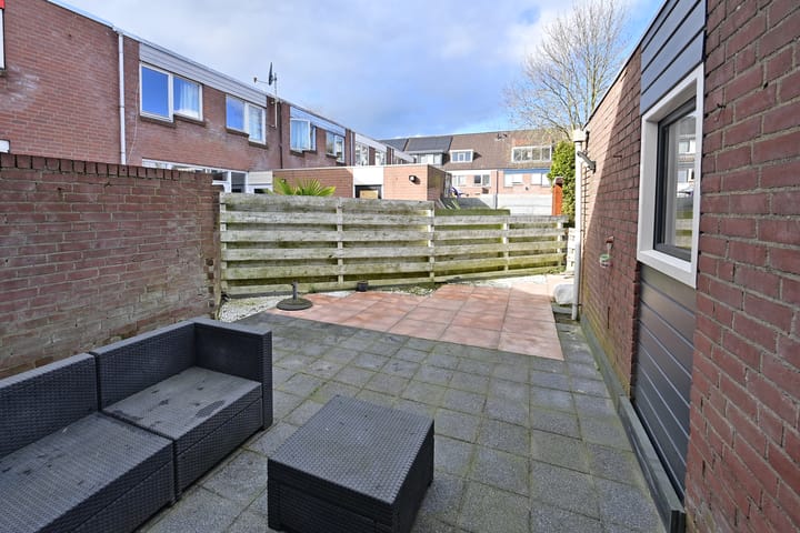 Foto 13 van Middenhof 304