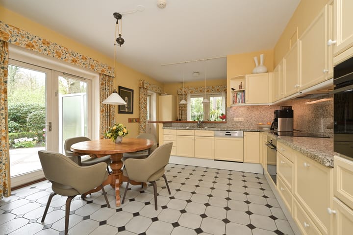 Foto 3 van Teylingerhorstlaan 13-C