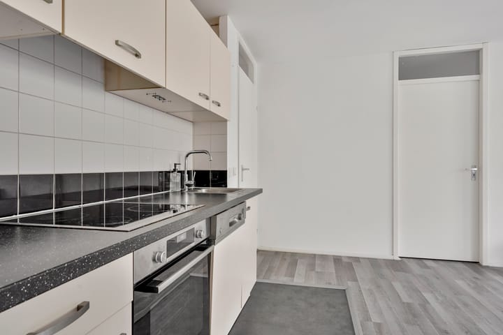 Foto 8 van Orthenstraat 21