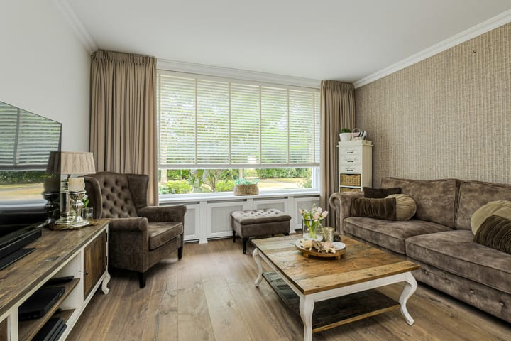 Foto 3 van Basielhof 79