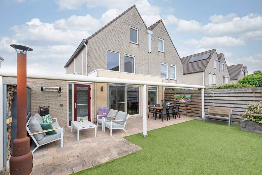 Photo 2 of Ardèchelaan 19