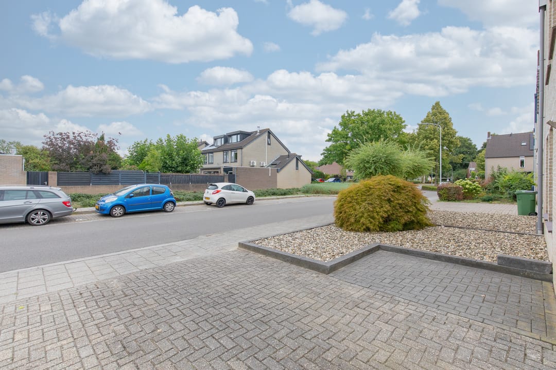 Photo 11 of Ardèchelaan 19