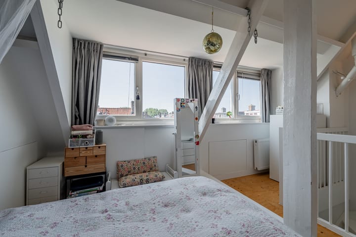 Foto 34 van Johan Coussetstraat 13