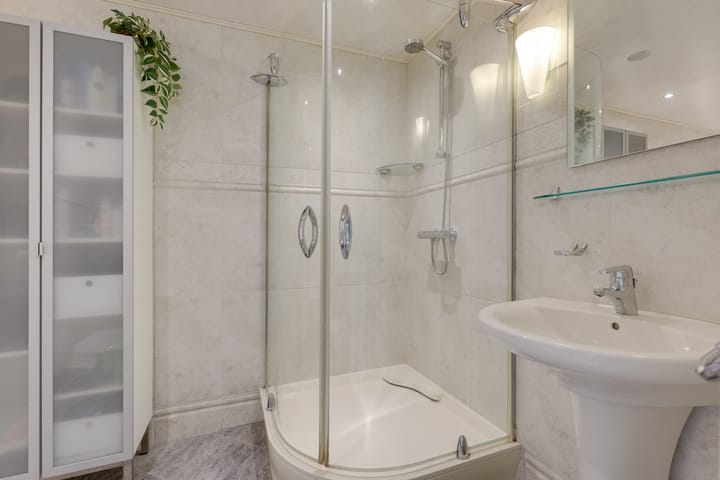 Foto 50 van Ardèchelaan 19