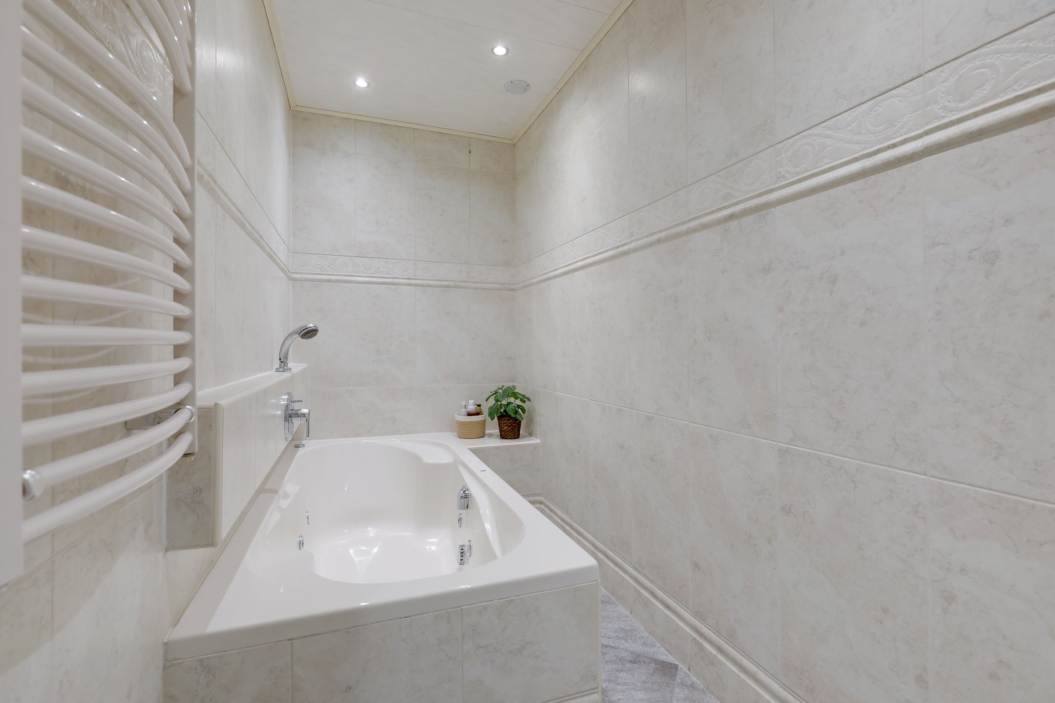 Photo 51 of Ardèchelaan 19