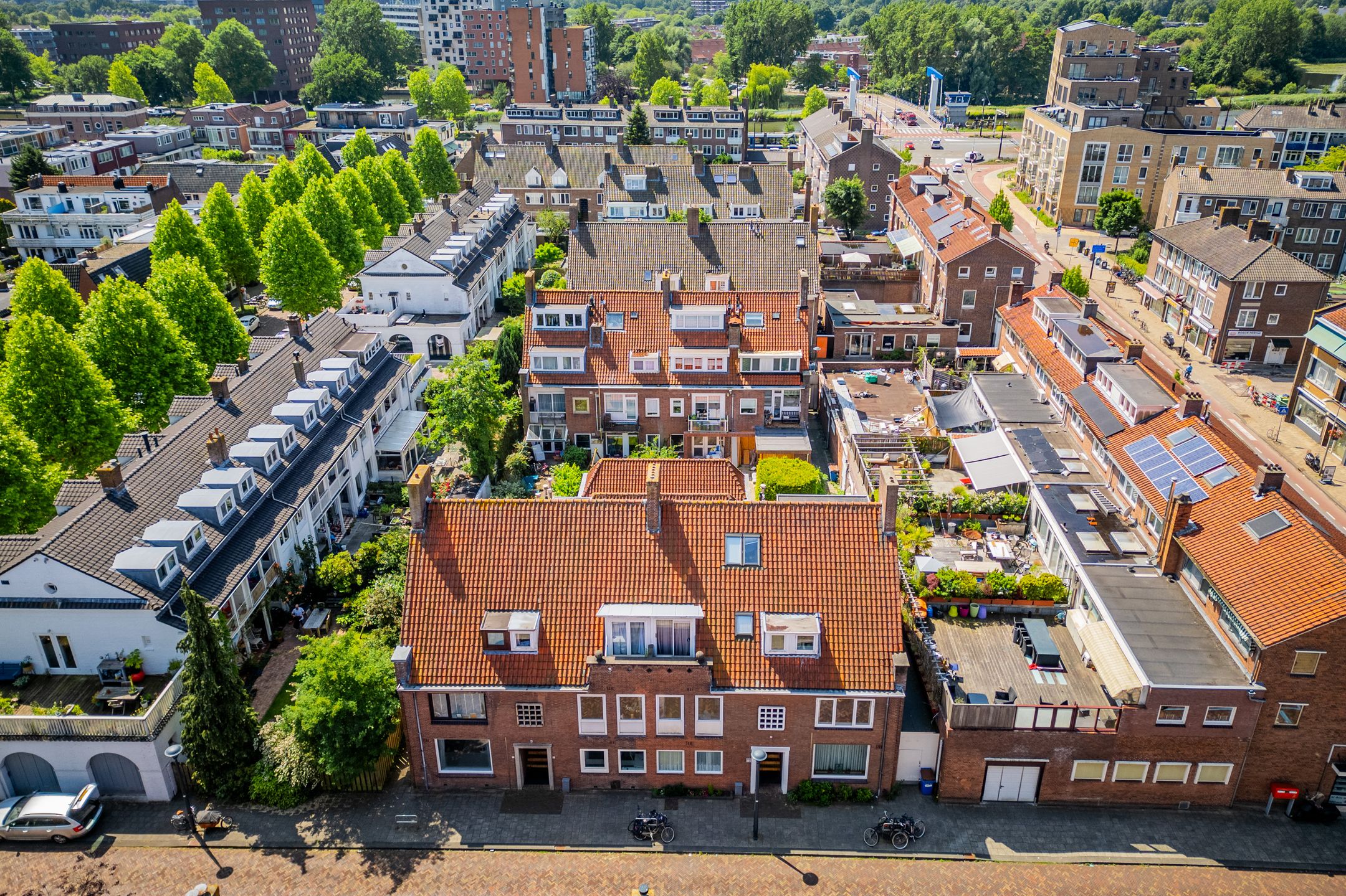 Foto 48 van Johan Coussetstraat 13