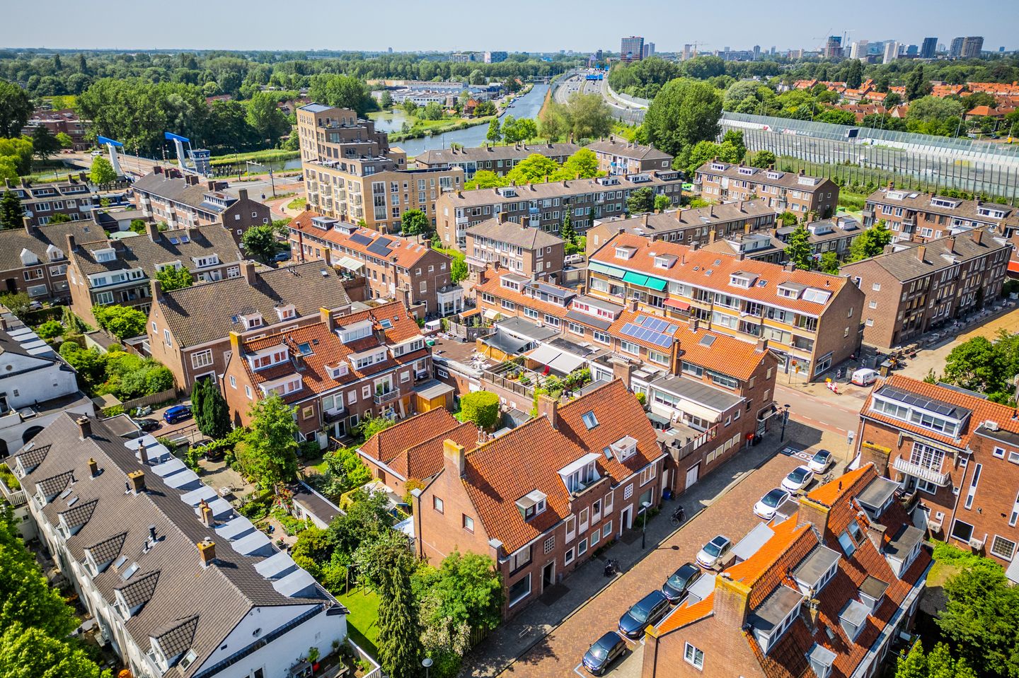 Foto 49 van Johan Coussetstraat 13