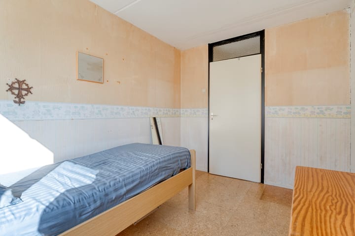 Photo 19 of Meester Holtropstraat 10