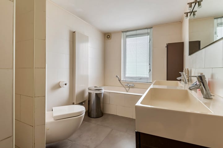 Foto 19 van Jan van der Gripstraat 28