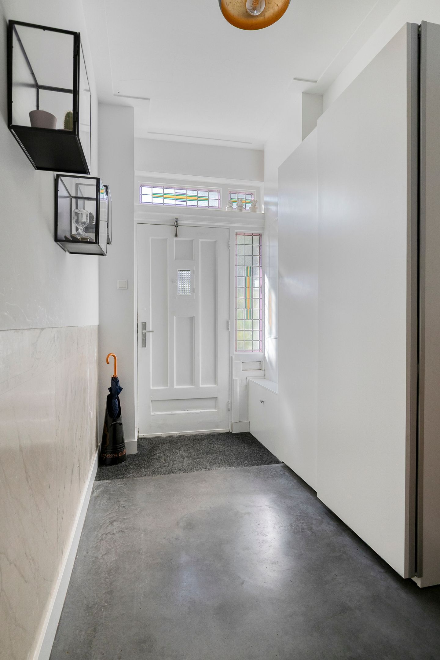 Photo 12 of Zeelsterstraat 82-D