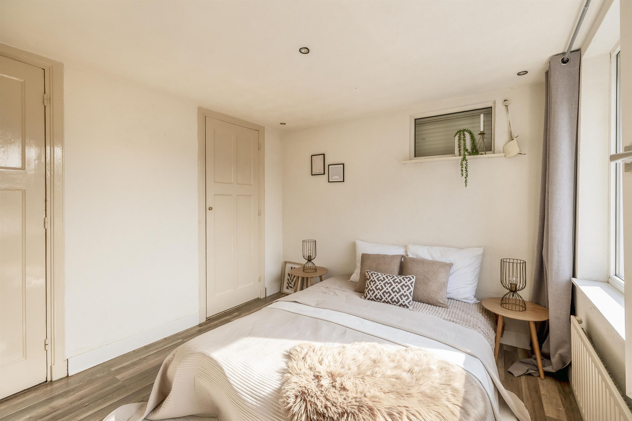 Photo 36 of Jacob Roggeveenstraat 21