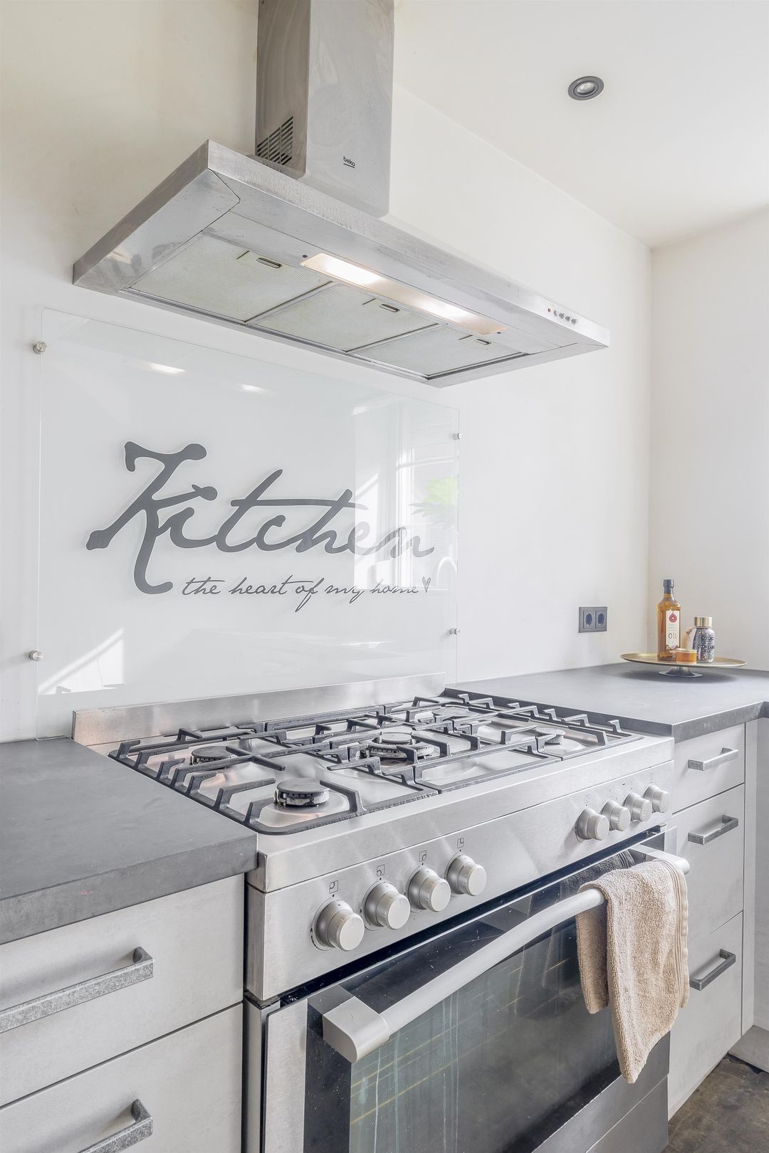 Photo 11 of Jacob Roggeveenstraat 21