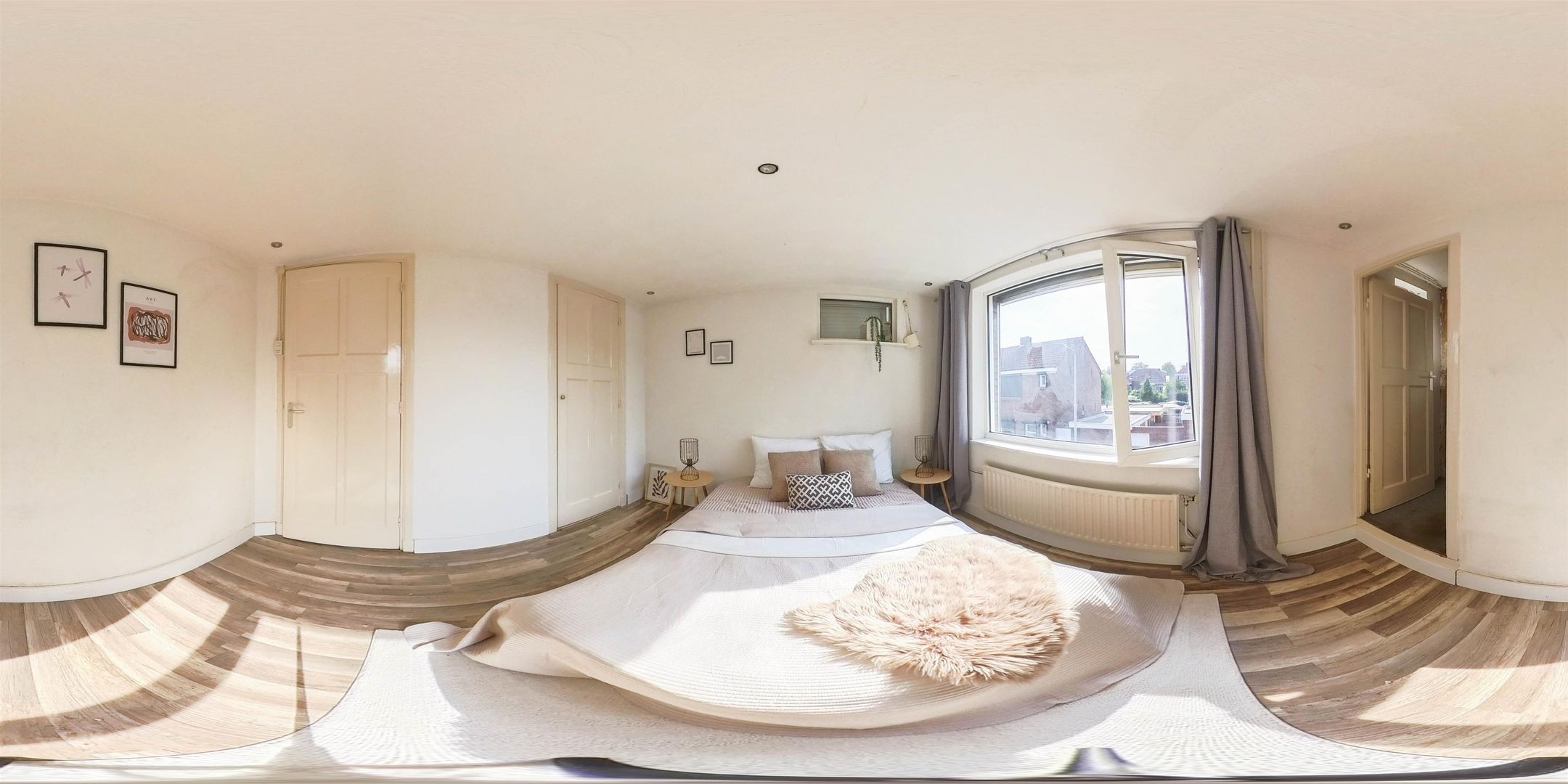 Photo 60 of Jacob Roggeveenstraat 21