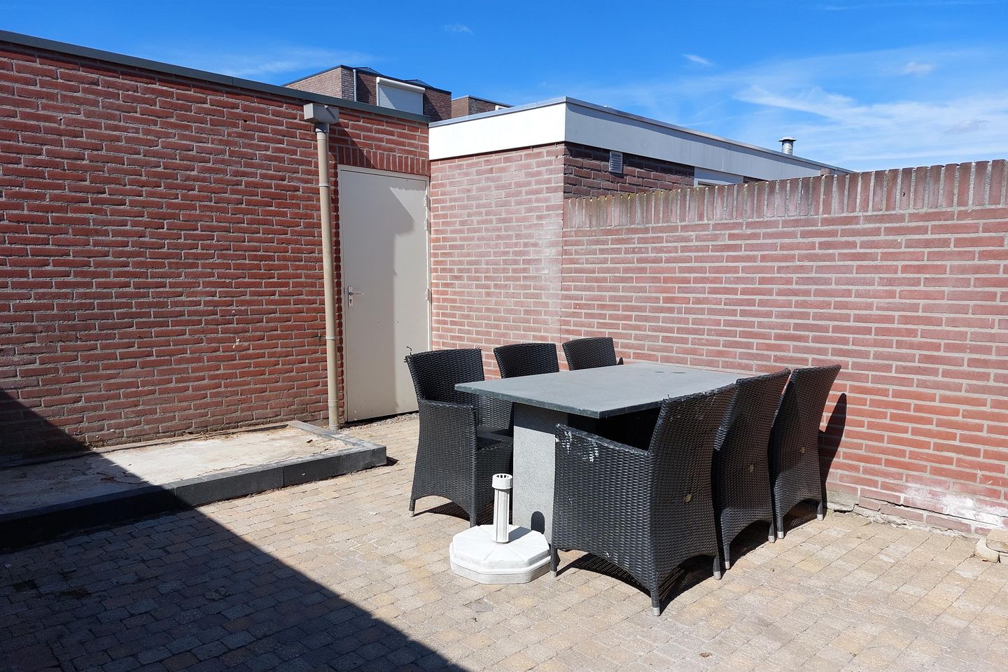 Photo 44 of Jacob Roggeveenstraat 21