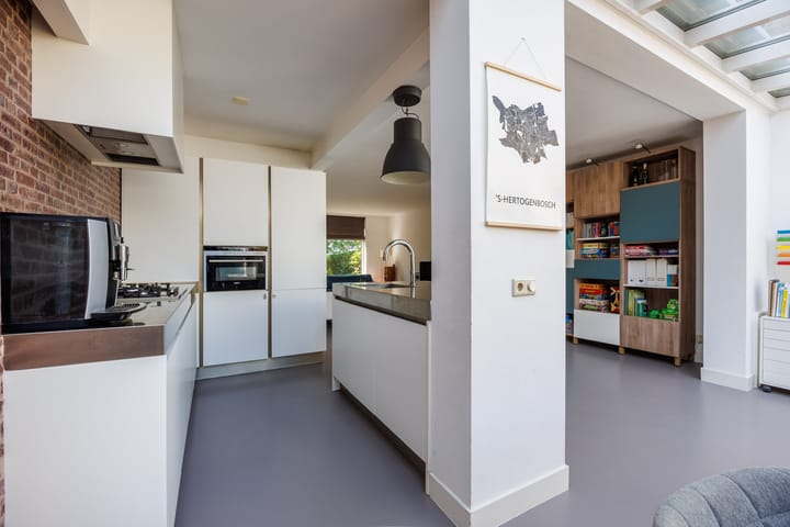 Foto 18 van Pettelaarseweg 268