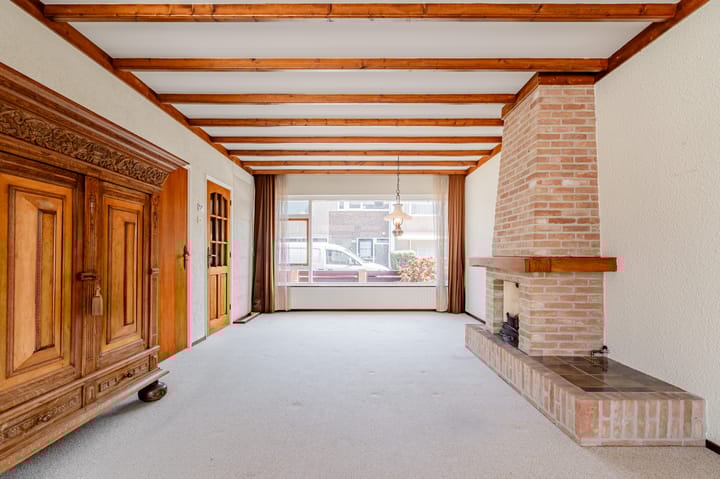 Photo 7 of Irenestraat 23