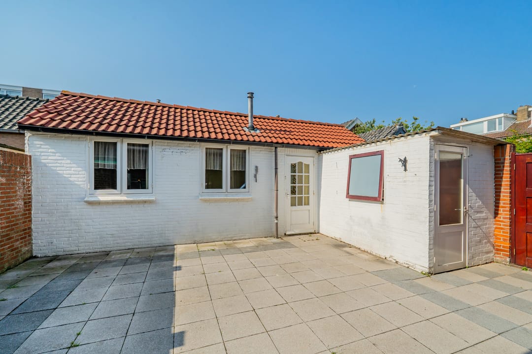 Photo 37 of Irenestraat 23