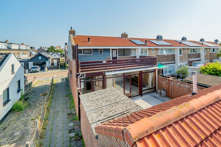 Photo 47 of Irenestraat 23