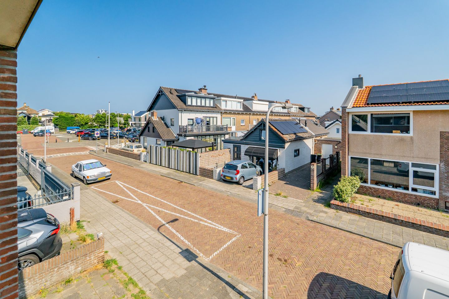 Photo 50 of Irenestraat 23