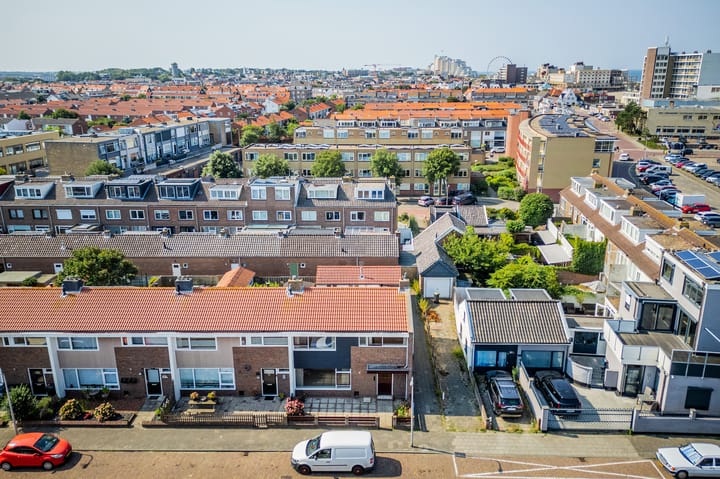 Photo 51 of Irenestraat 23