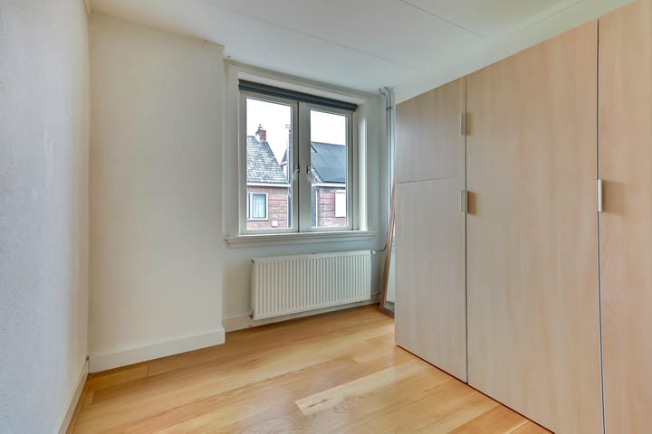 Foto 20 van Padangstraat 83