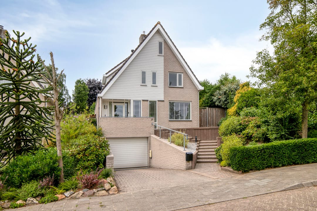 Foto 1 van Berglaan 29