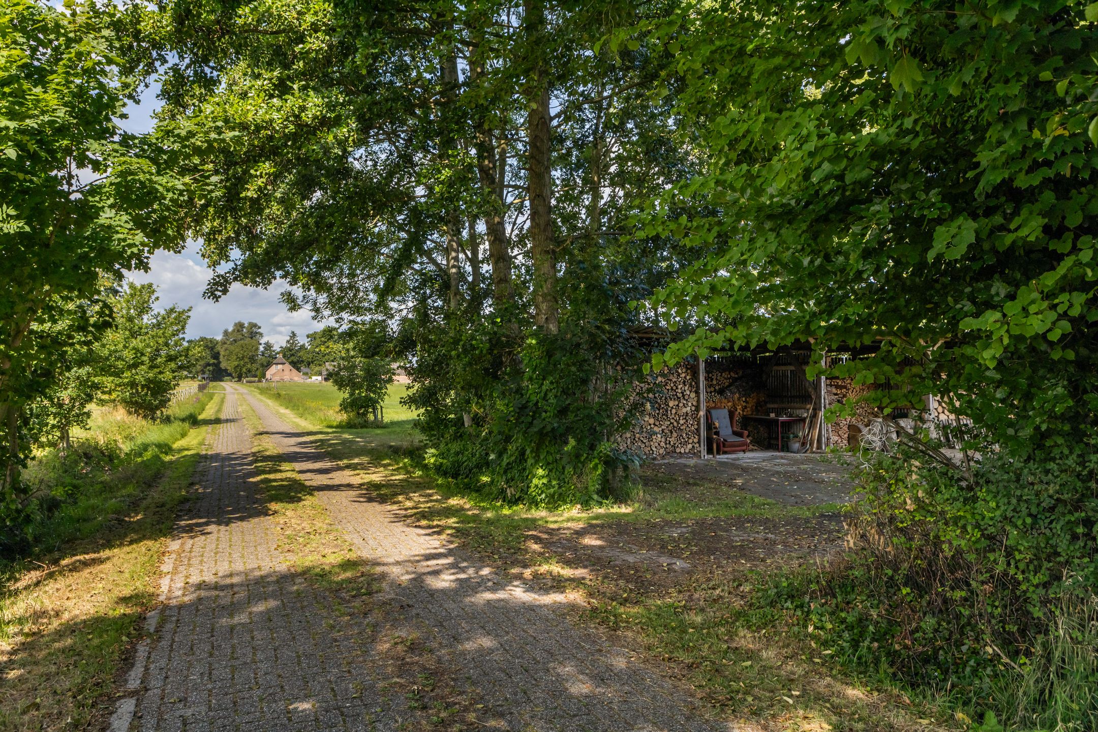 Foto 45 van Riebroekseweg 35