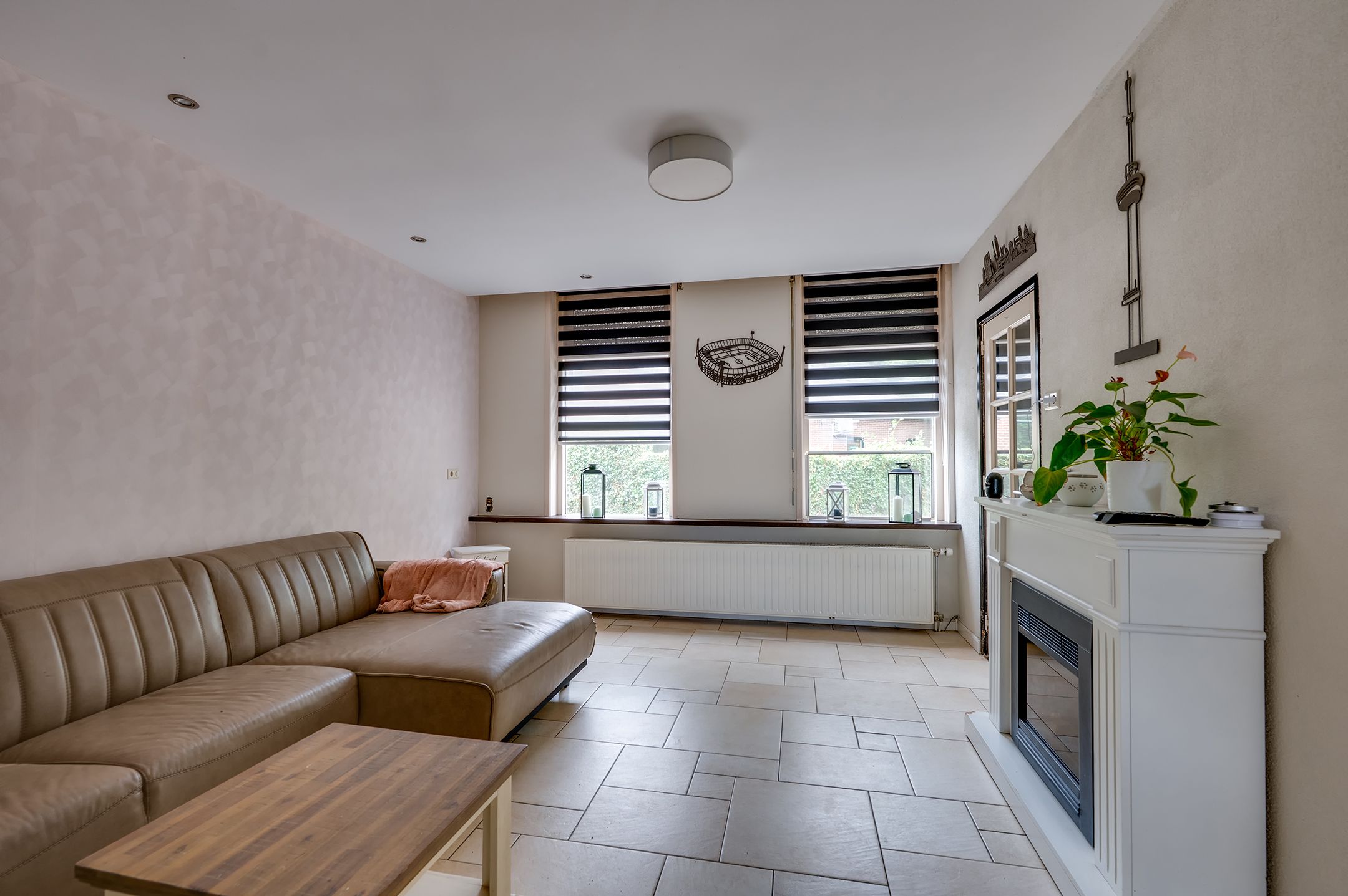 Photo 12 of Julianastraat 28