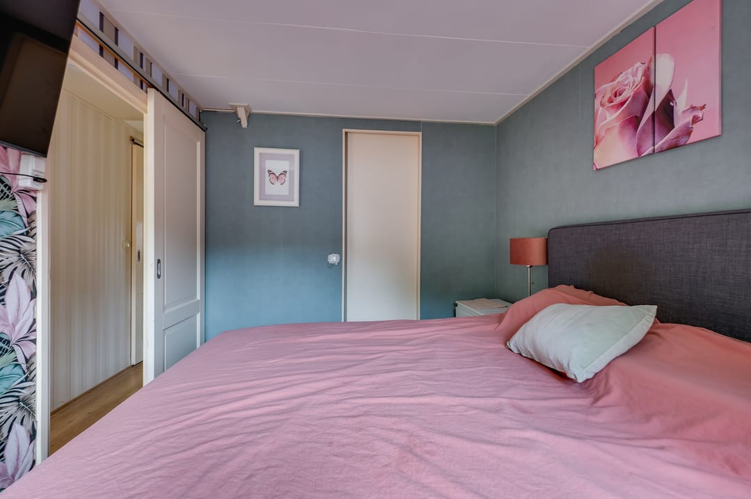 Photo 38 of Julianastraat 28