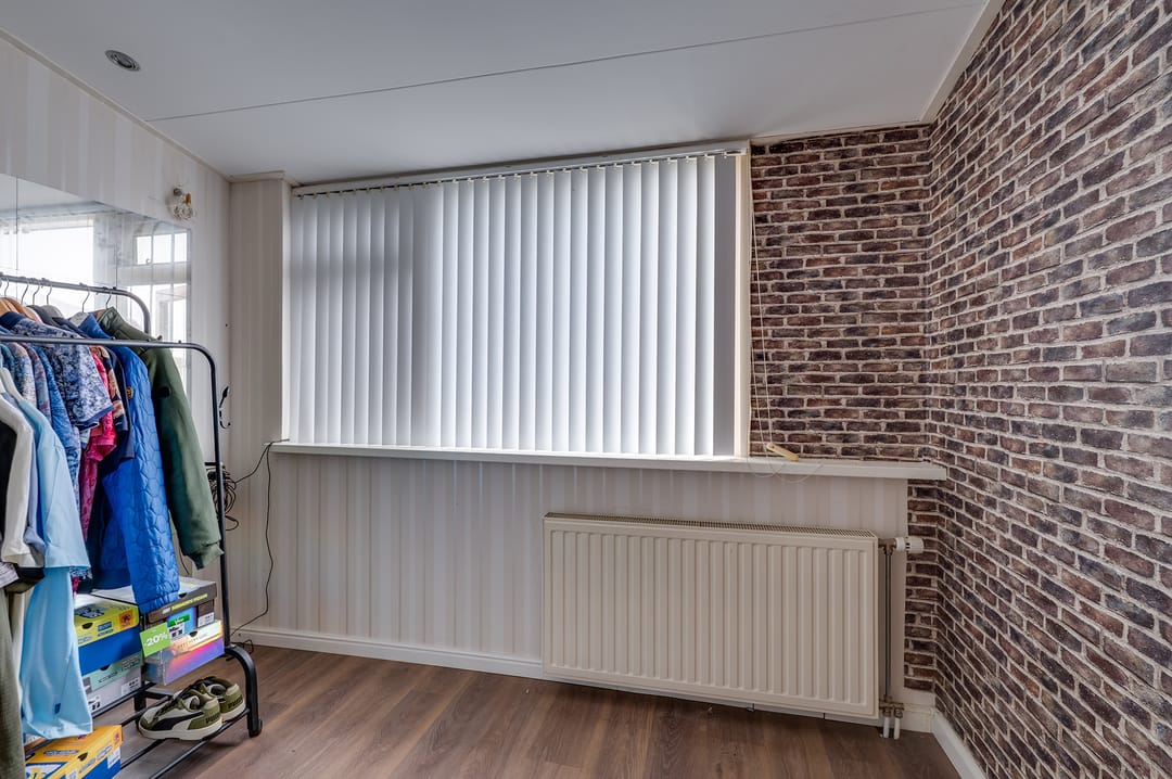 Photo 41 of Julianastraat 28