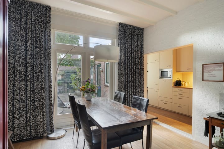 Foto 3 van Jan van Galenstraat 3